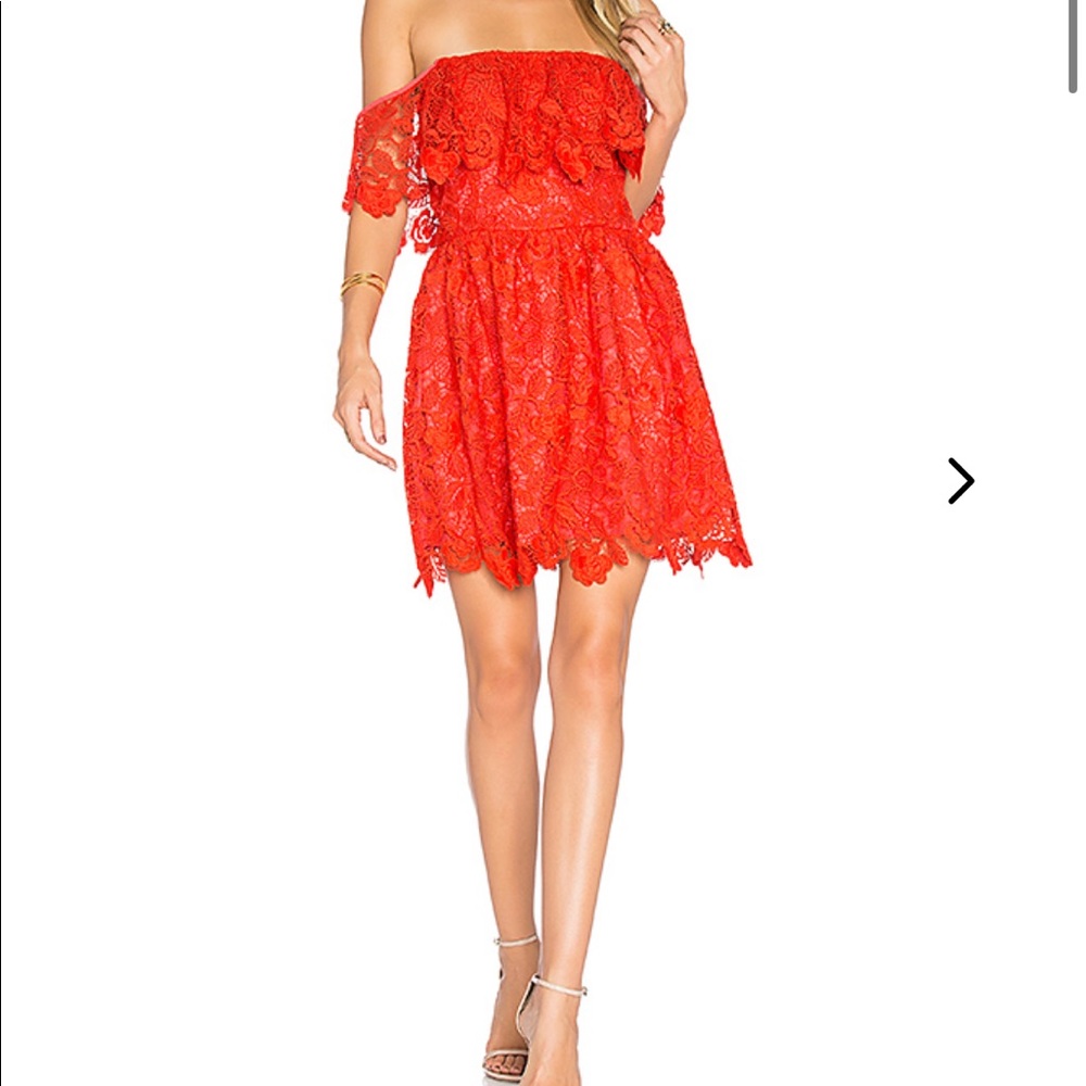 Lover +Friends dream vacay off shoulder lace dress